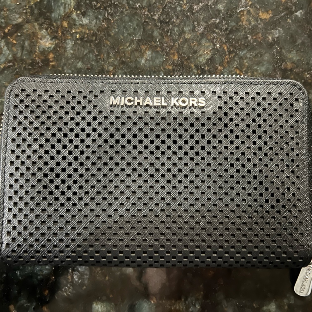 Micheal Kors Wallet